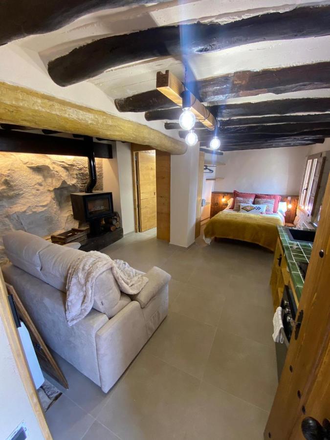 Precioso Loft Rural Con Estufa De Lena Panoramica Apartment Torre del Compte Ngoại thất bức ảnh